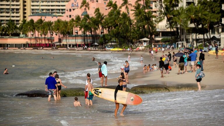Tulsi Gabbard’s Brother Charged with Attempting to Lure Children to Hotel Room